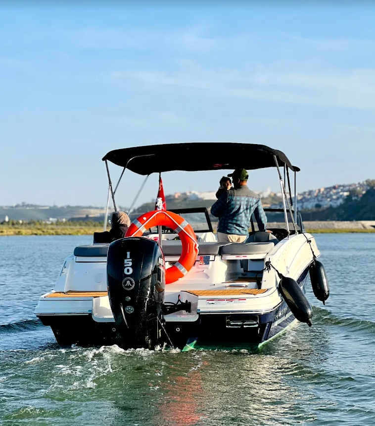 Bateaux à la marina du Bouregreg